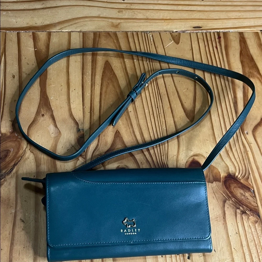RADLEY LONDON Flapover Phone/credit card crossbody Blue Leather Crossbody Bag - Picture 2 of 12